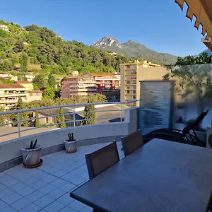 Appartamento A, Mentone